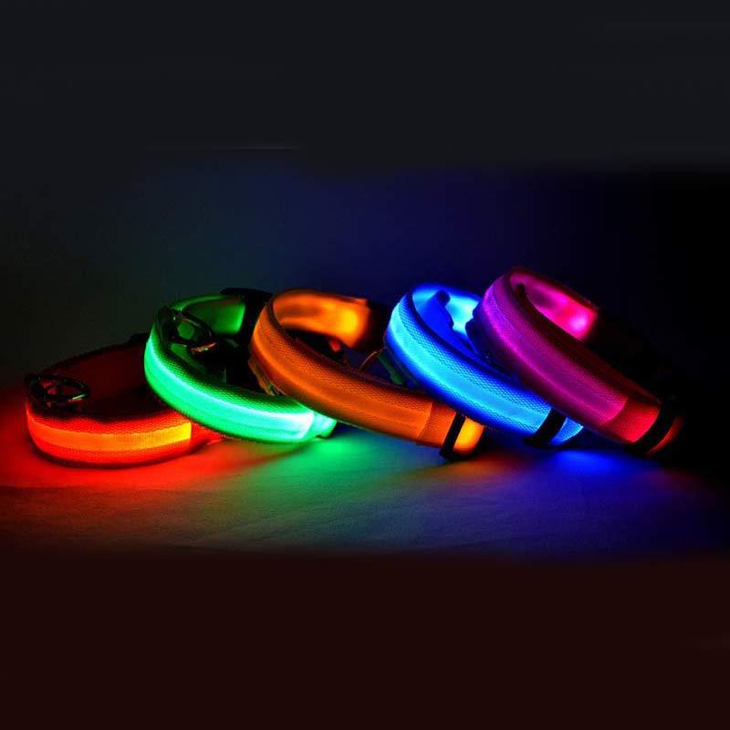 Nylon LED Luminous Pet Collar – Night Safety Flashing Design for Dogs.