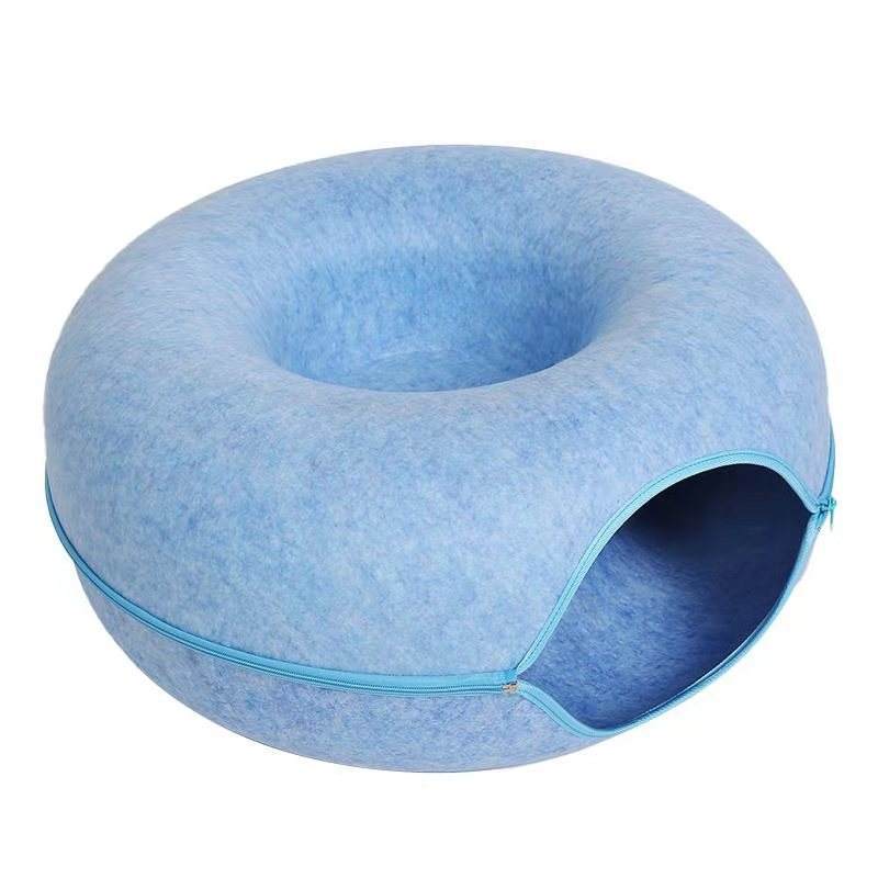 Four-Season Cat Round Felt Pet Nest – Cozy and Comfortable Bed for Year-Round Comfort.